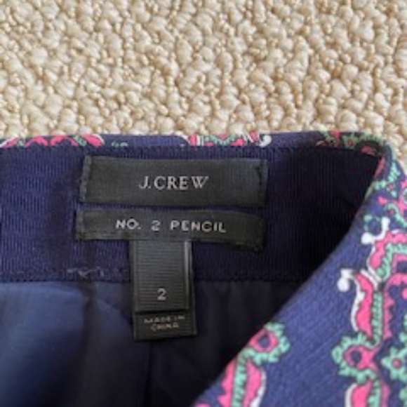 J Crew patterned pencil skirt - Picture 2 of 3